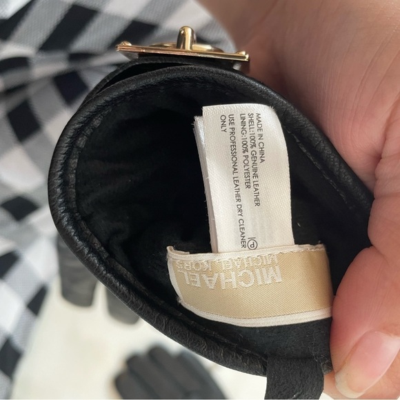 EUC Womens Michael Michael Kors 100 Percent  Genuine Leather Gloves Black​​​​​​ - Picture 5 of 8